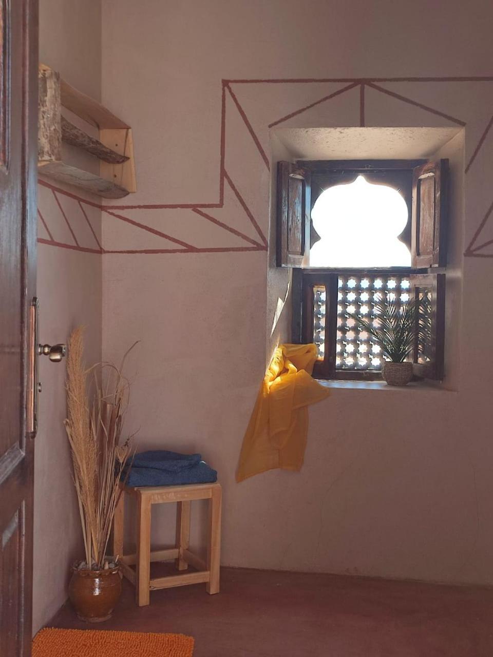 Maison D'Hotes Izza Kelaat-M'Gouna Exterior photo