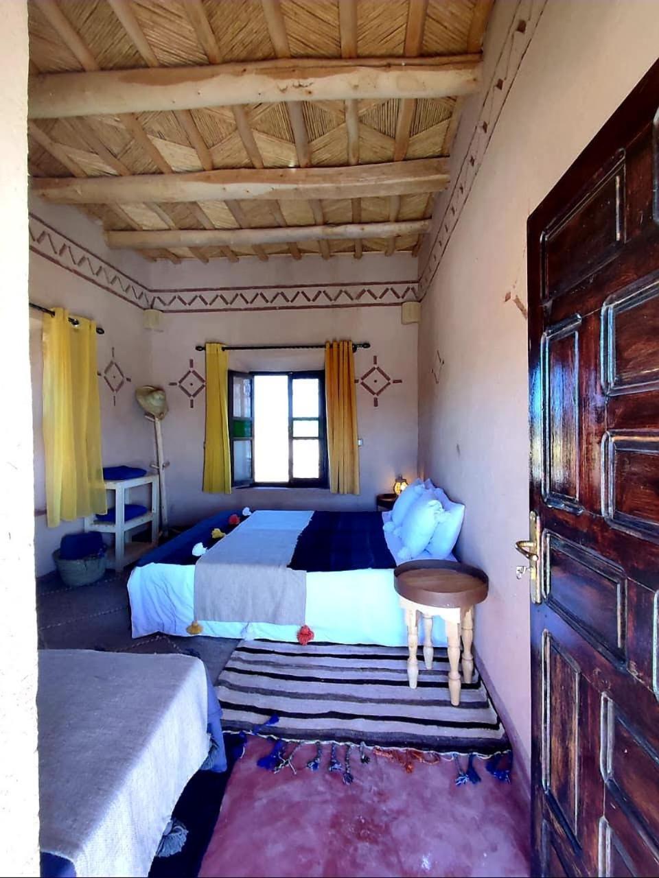 Maison D'Hotes Izza Kelaat-M'Gouna Exterior photo